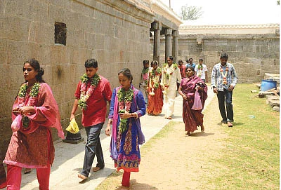 திருஷ்டிகள் நீங்கும்... திருமணம் கைகூடும்!