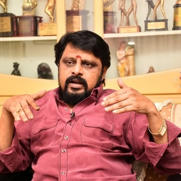 ’கைல உலக சினிமா... விகடன்ல 60 மார்க்..!’ - பரபர விக்ரமன் #VikatanExclusive