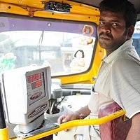 ஆட்டோக்களுக்கு மீட்டர் பொருத்த அவகாசம்: தமிழக அரசுக்கு நோட்டீஸ்!