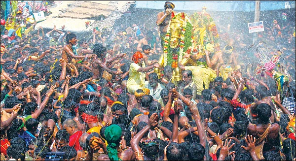 ‘எல்லாமே அழகருக்காக!’