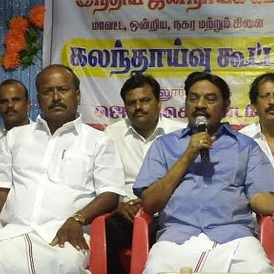 அம்மா உணவகம், குடும்ப உறவை கெடுக்கும் திட்டம்: பாரிவேந்தர் பகீர்!