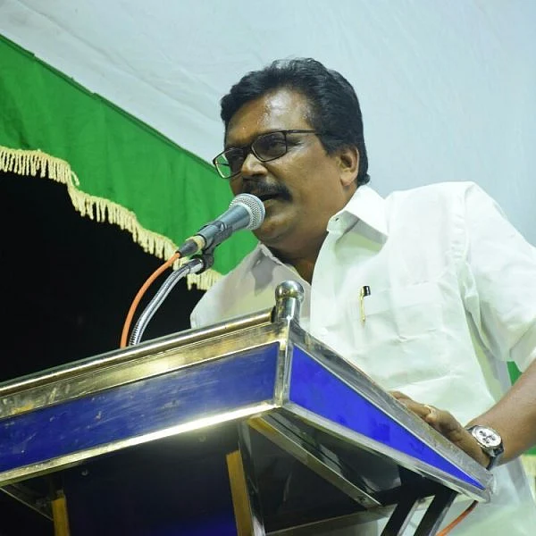 `கிறுக்குப் பய நாட்டாமை; வாயே வம்பு; காசுக்குப் பஞ்சம்!' - தங்க தமிழ்ச்செல்வனுக்கு தேனி கைகூடுமா?!