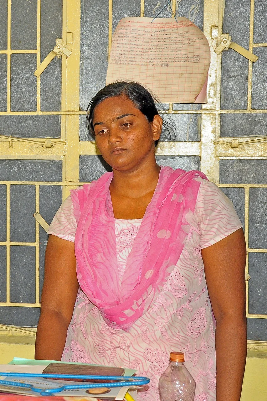 முதலாளியின் குழந்தையைக் கொன்ற இளம்பெண்ணுக்கு இரட்டை ஆயுள் தண்டனை