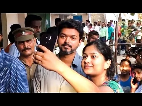 Surya, Karthi & Jyothika Cast their Vote | Election 2019