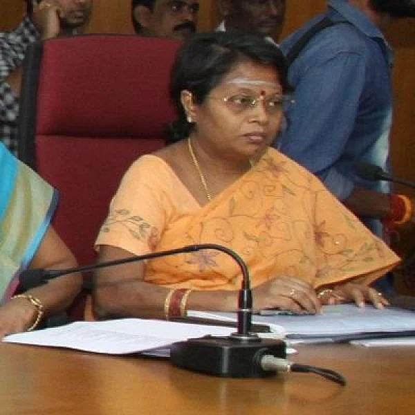 `சர்ச்சையில் சிக்கிய அறநிலையத்துறை கூடுதல் ஆணையர் கவிதா சஸ்பெண்ட்’ - தமிழக அரசு நடவடிக்கை