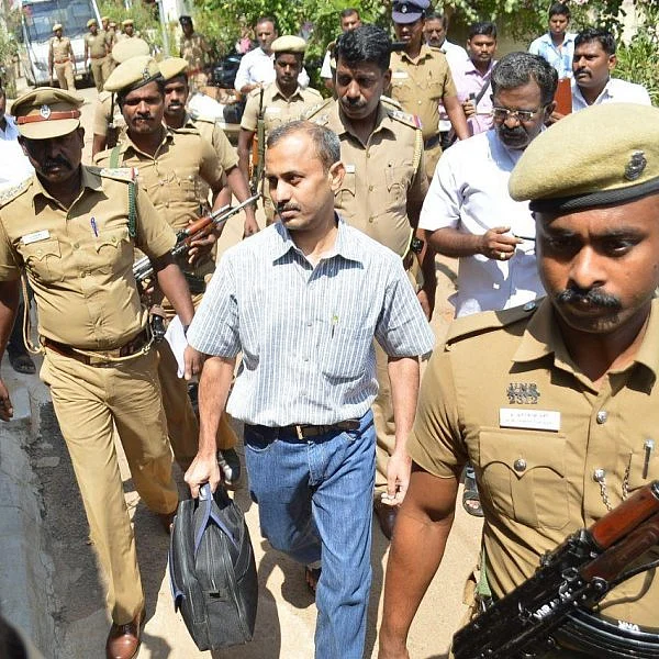ஒரு மாதம் பரோல் நீட்டிப்பு! - அரசுக்கு `தடா’ ரவிச்சந்திரன் கோரிக்கை
