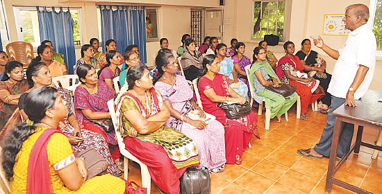 கம்ப்யூட்டர் முதல் கார் டிரைவிங் வரை...