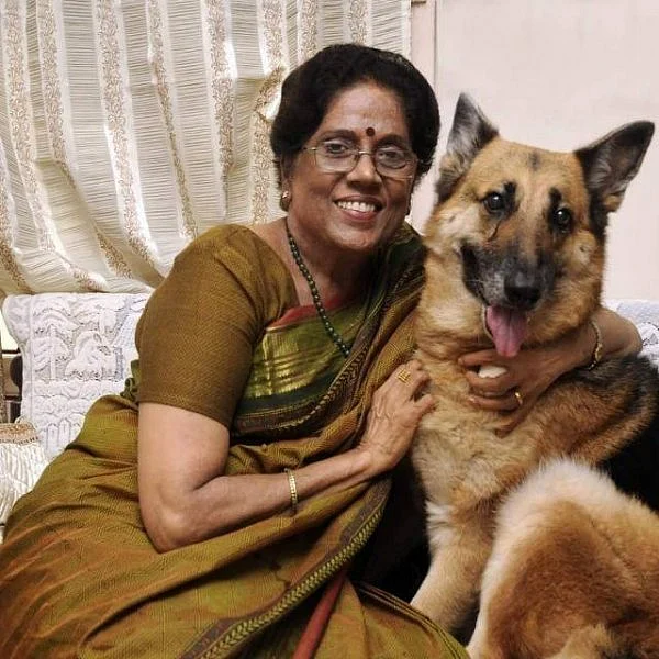 எழுத்தாளர் சிவசங்கரி