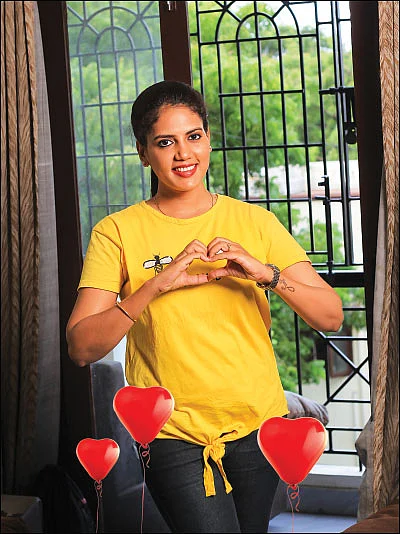 மறுபடியும் புதிய மனுஷியாகப் பிறந்தேன்! - பனிமலர் பன்னீர்செல்வம்