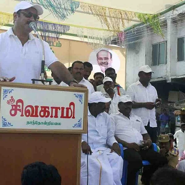 மணல் கொள்ளையில் ஈடுபடும் அமைச்சர் எம்.ஆர்.விஜயபாஸ்கர்? அன்புமணி ராமதாஸ் அதிரடி