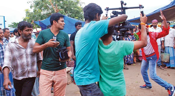 “மகன், அப்பாவாகும் கதை!”