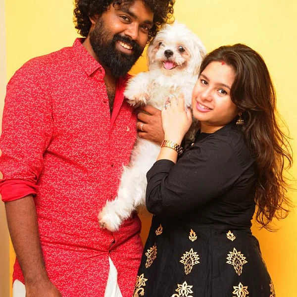 ஃப்ரெண்டு; பிக் பாஸ் போனாப்ள; வெளிய வந்ததும் கல்யாணம் பண்ணிட்டாப்ள..! - டேனி - டெனிஷா ஜாலி போட்டோஷூட்... படங்கள்: சொ.பாலசுப்ரமணியன்