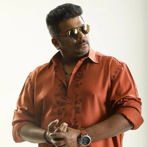 பார்த்திபன்