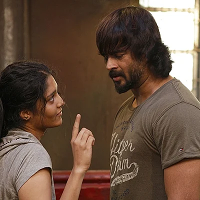ஆங்ரி ஏஞ்சல்... ஆவ்ஸம் மேடி..! - இறுதிச் சுற்று 'நாக்-அவுட்' விமர்சனம்