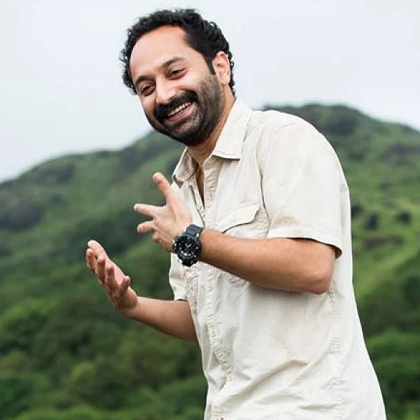 ``கார்பன்... ஃபஹத் பாசிலின் எதிர்காலப் பெருமை!" - மலையாள கிளாசிக் - பகுதி 24