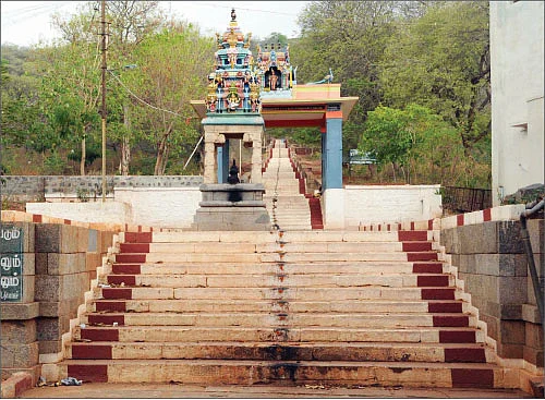 விசாக தரிசனம்: வாழ்வைச் செழிக்கவைக்கும் சென்னிமலை ஆண்டவர்!