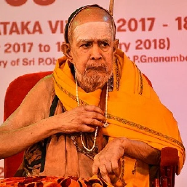 காஞ்சி பீடாதிபதி ஜெயேந்திரரின் வாழ்க்கையில் 20 தருணங்கள்!