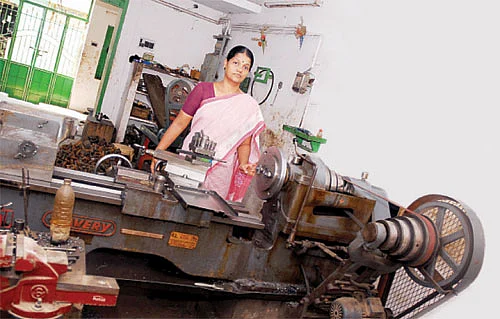 பூஜ்யத்திலிருந்து ராஜ்ஜியத்துக்கு...