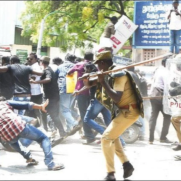 ஸ்டெர்லைட் போராட்டங்களுக்குத் தடை - சென்னை போலீஸ் சொன்ன காரணங்கள் தெரியுமா?