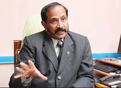 ''யாரை நம்பியும் பணம் தரவேண்டாம்...''
