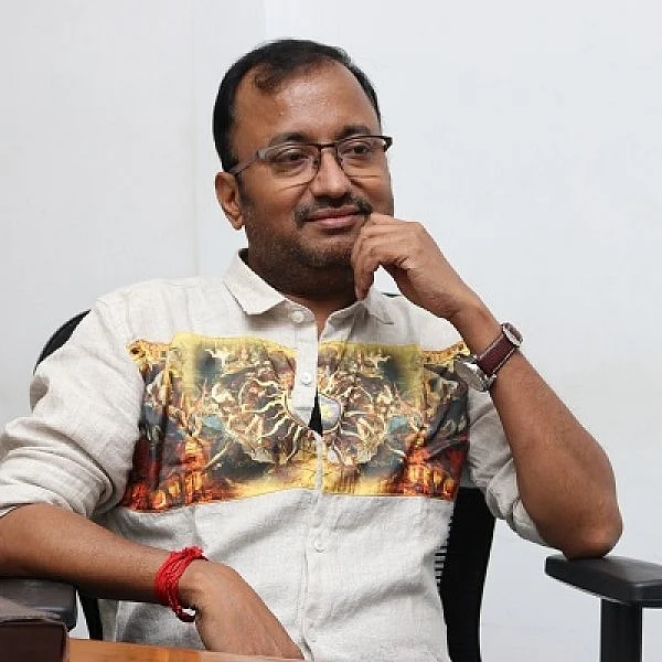 “நண்பன் அஜித் தன்னை ஒரு குறுகிய வட்டத்துக்குள் அடைச்சுக்கிட்டார்!” இயக்குநர் சரண் ஆதங்கம்