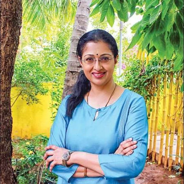 ``வசதியானவங்க வாங்கிடுவாங்க; ஏழைகள் ரேஷன்லதானே வாங்கணும்''- நடிகை கெளதமி