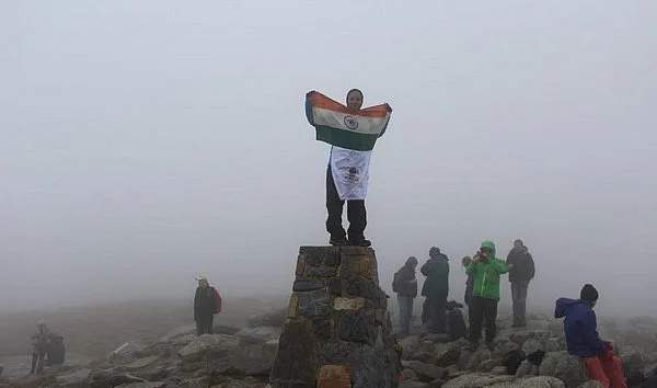 பீனிக்ஸ் பெண்ணாய் சிலிர்த்தெழுந்த அருணிமா!