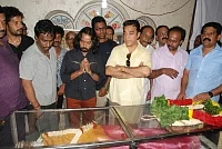 இயக்குனர் ராம.நாராயணன் உடலுக்கு திரையுலகம் அஞ்சலி!