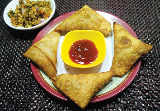பாட்லக் பார்ட்டி உணவுகள் - இது மாடர்ன் கூட்டாஞ்சோறு!
