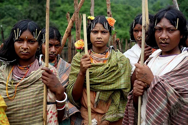 பழங்குடியினரை போராட்ட எரிபொருளாக்கும் மாவோயிஸ்டுகள்! ( பகுதி-1)