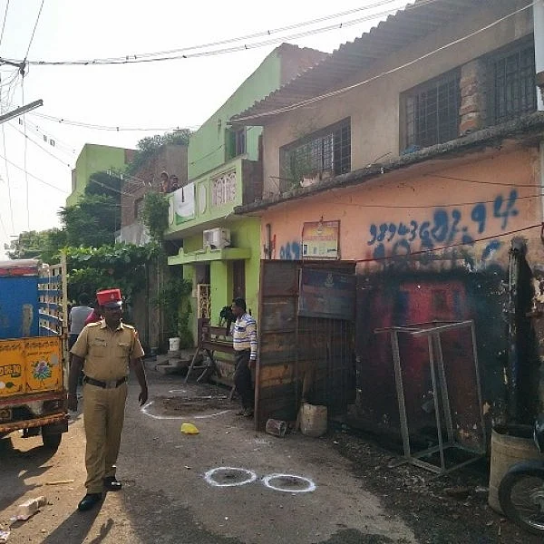 புதுச்சேரியில் ரவுடிகள் கொல்லப்பட்டதற்குக் காரணம் இதுதான்..!