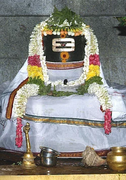 சகல தோஷங்களும் நீங்கி சந்தோஷம் பெருகிட... தினம் ஒரு திருமந்திரம்!
