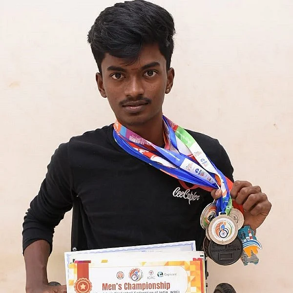 இந்திய வீல்சேர் கூடைப்பந்து அணியில் கலக்கும் நெல்லை லட்சுமணன்!