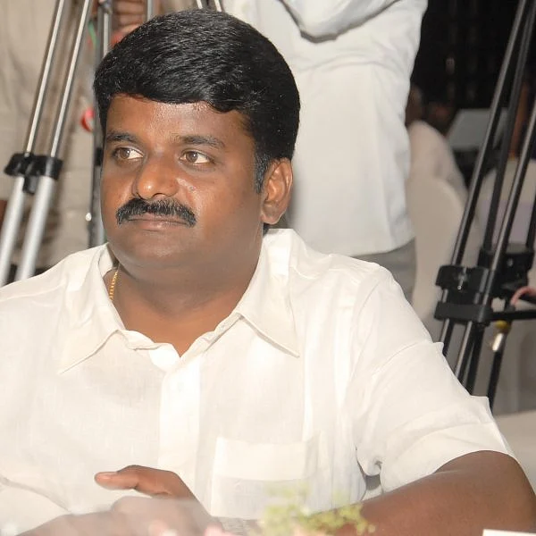 நாங்க அனுப்பிட்டோம்; அவங்க அனுப்பல - நீட் தேர்வு விவகாரத்தில் மத்திய அரசு மீது அமைச்சர் திடீர் புகார்