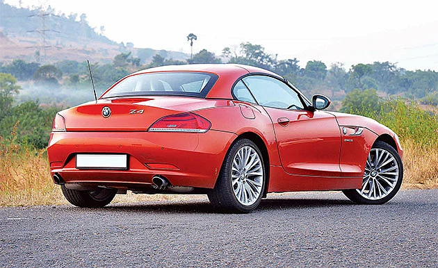 பறக்கும் படகு! BMW Z4
