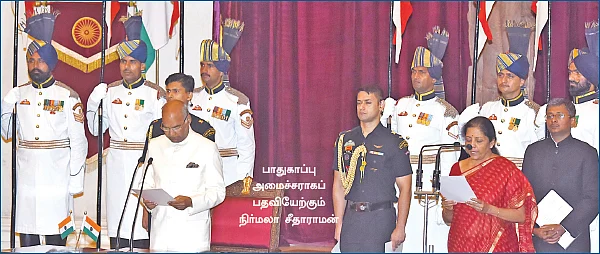 மிஸ்டர் கழுகு: ஓ.பி.எஸ்ஸை வேவு பார்க்கும் இ.பி.எஸ்!