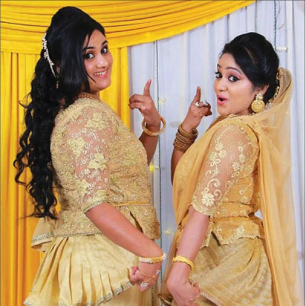 `பெஸ்ட் ஃப்ரெண்ட் யாரு?’ - சீக்ரெட் சொல்கிறார்கள் சீரியல் ஹீரோயின்கள்