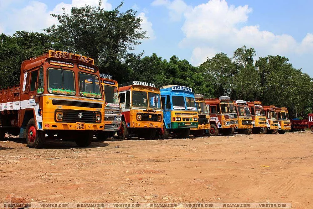பேச்சுவார்த்தையில் உடன்பாடு - 8 நாள்களுக்குப் பின் லாரி உரிமையாளர்கள் வேலைநிறுத்தம் வாபஸ்!
