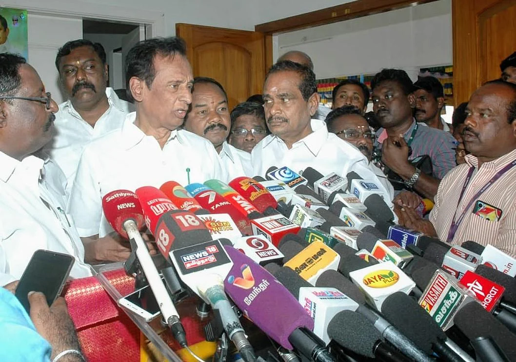 `முதல்வர் மீதான குற்றச்சாட்டை சி.பி.ஐ விசாரித்தாலும் சந்திக்கத் தயார்’ - செம்மலை!