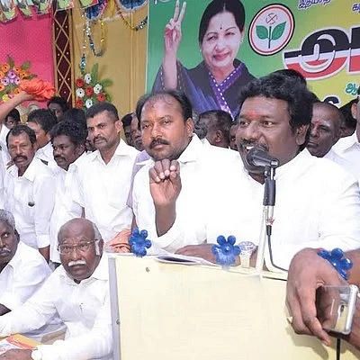 1000 கோடிக்கு 'நோ', 1500க்கு 'ஓகே'..!- கருணாஸ் என்ன சொல்கிறார்..?