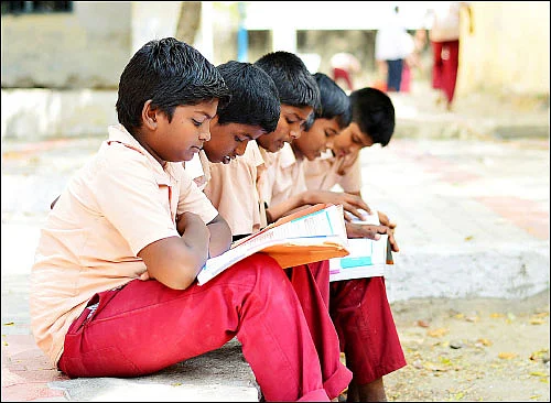 பரீட்சையை ஜெயிப்போம் இனிதே!