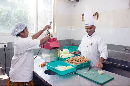 அதிக வருமானம்... அற்புதமான எதிர்காலம்...