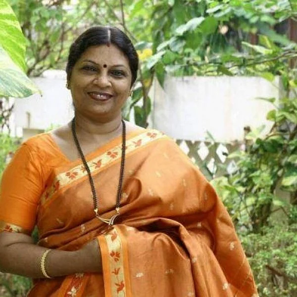 `` `காதல் ஓவியம்' பாடுனது நீங்களா'னு இப்பவும் ஆச்சர்யமா கேட்கிறாங்க!’’ - பாடகி ஜென்ஸி நெகிழ்ச்சி