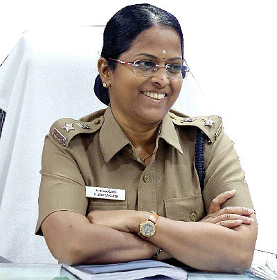 போலிஸைப் பார்த்து பயப்படாதீர்கள்!