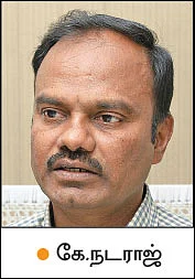 சேமிப்புக் கிடங்கு... பொருளீட்டுக் கடன்... வைப்பு நிதி... முன்னோடி கூட்டுறவுக் கடன் சங்கம்!