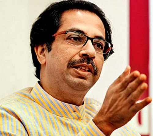 ராணுவ வீரர்களின் தலை துண்டிப்பு விவகாரம் - பா.ஜ.க-வைத் தாக்கும் சிவசேனா