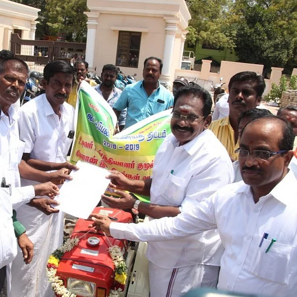 ``இலை, பூ, கனிக்குப் பின் முரசுகொட்டும்!" -செல்லூர் ராஜூ சூசகம்