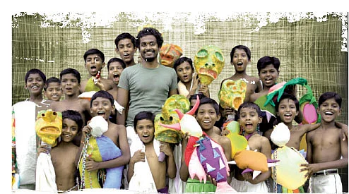 கித்தான் மோமாளி!