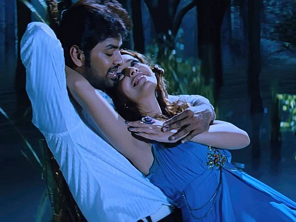 அட... இந்தப் பாட்டு ‘அந்த’ப் படமா? #AllTimeClassics