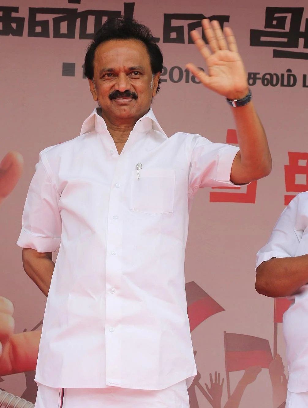 ``முட்டைக்கு 1000 கோடி, எடப்பாடிக்கு 3,120 கோடி.. தங்கமணிக்கு 1 லட்சம் கோடி!" ஸ்டாலின் கணக்கு